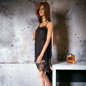 NWOT black lace nightie sz Small